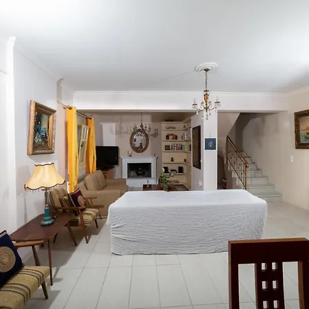 Damoulianata Villa *